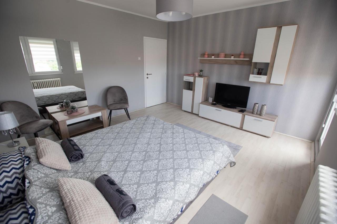Apartman Danica Суботиця Екстер'єр фото